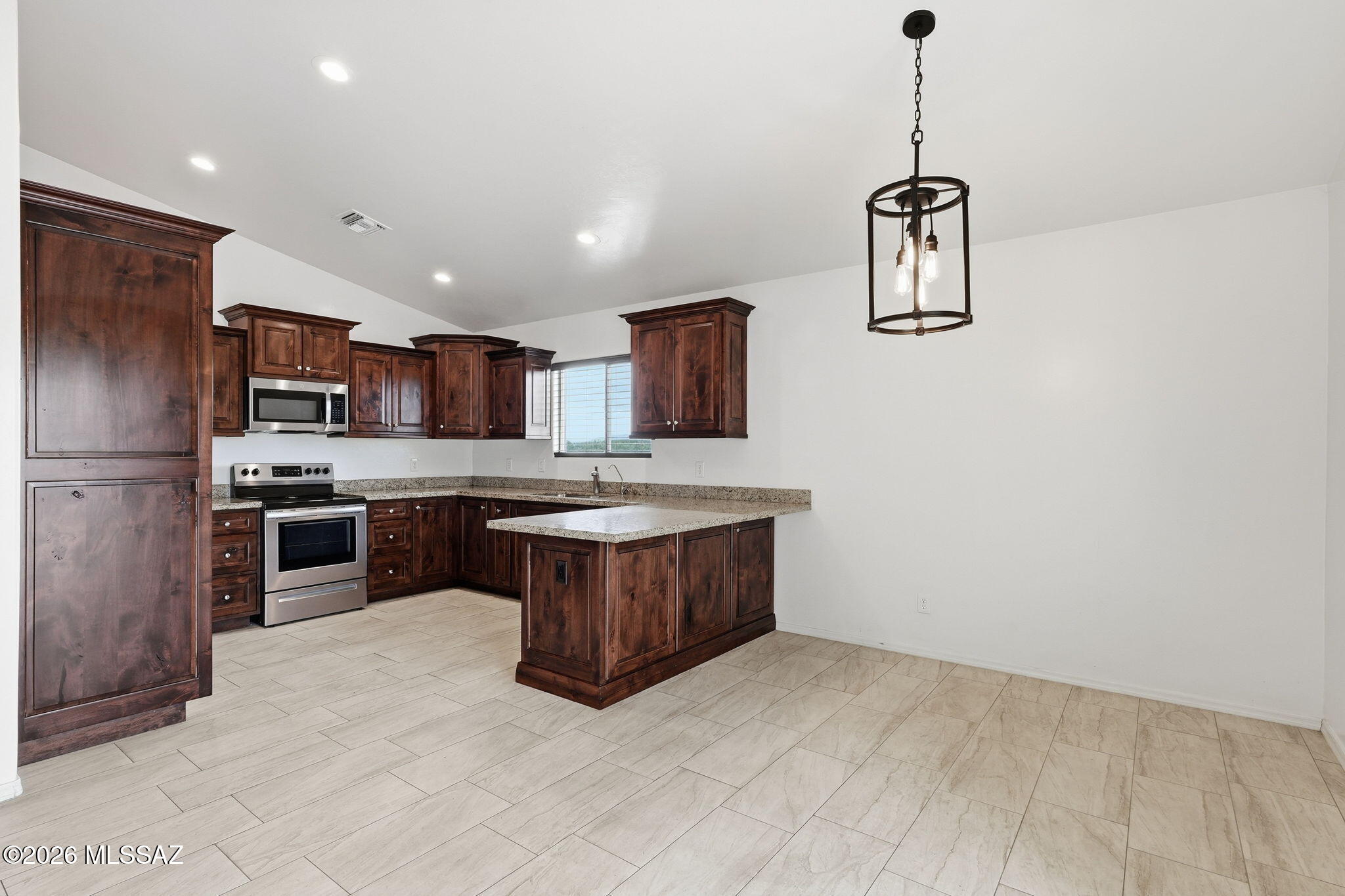 1158 Escorpion Court Rio Rico, AZ 85648 - Photo 7 of 22 013_ListerPros