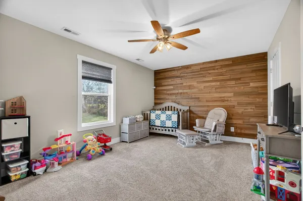 $344,900 | 813 5th Avenue East, Springfield, TN 37172
