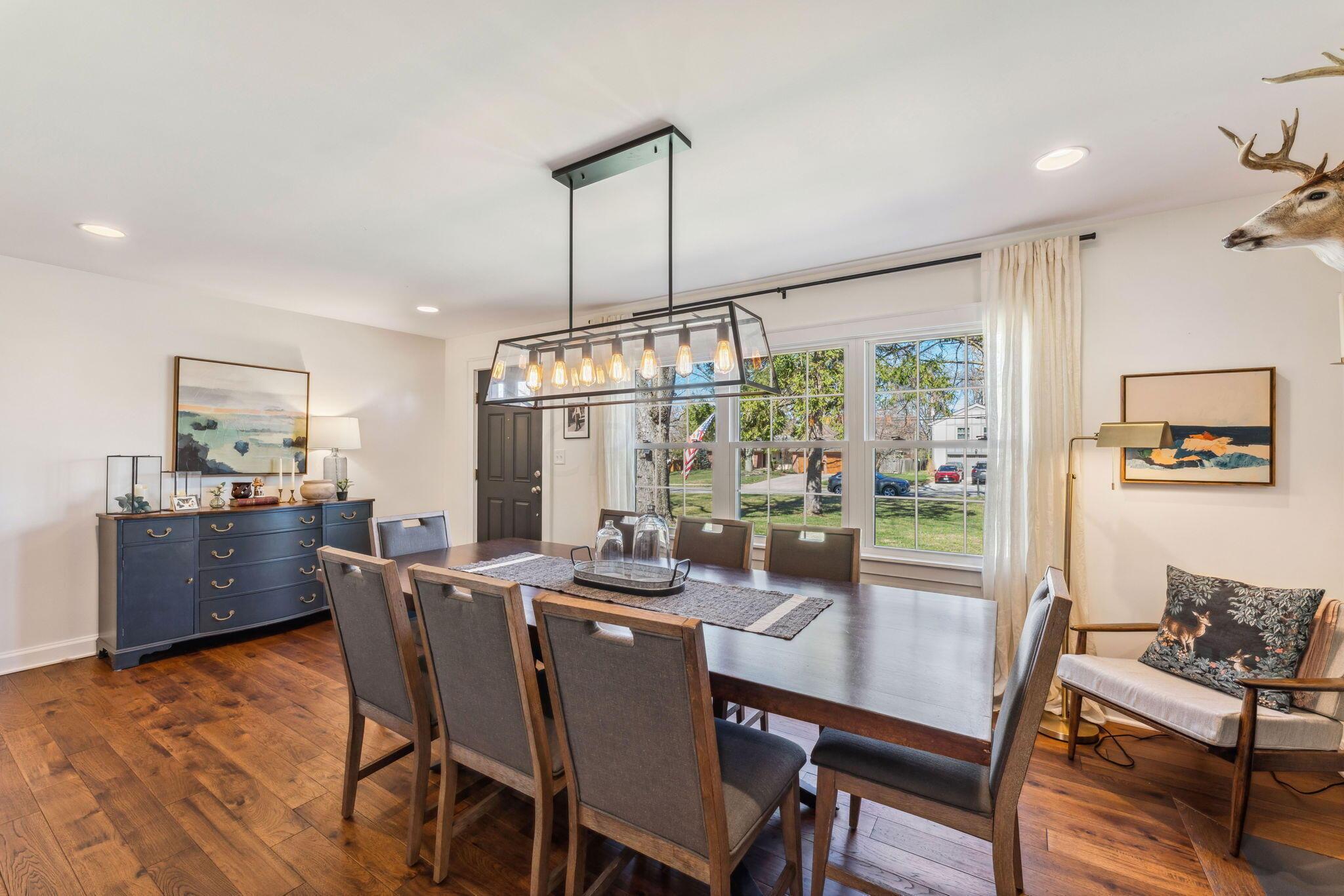 2465 Middlesex Road Upper Arlington, OH 43220 - Photo 15 of 109 Dining Room