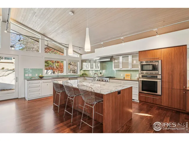 $2,584,025 | 1440 Moss Rock Place, Boulder, CO 80304