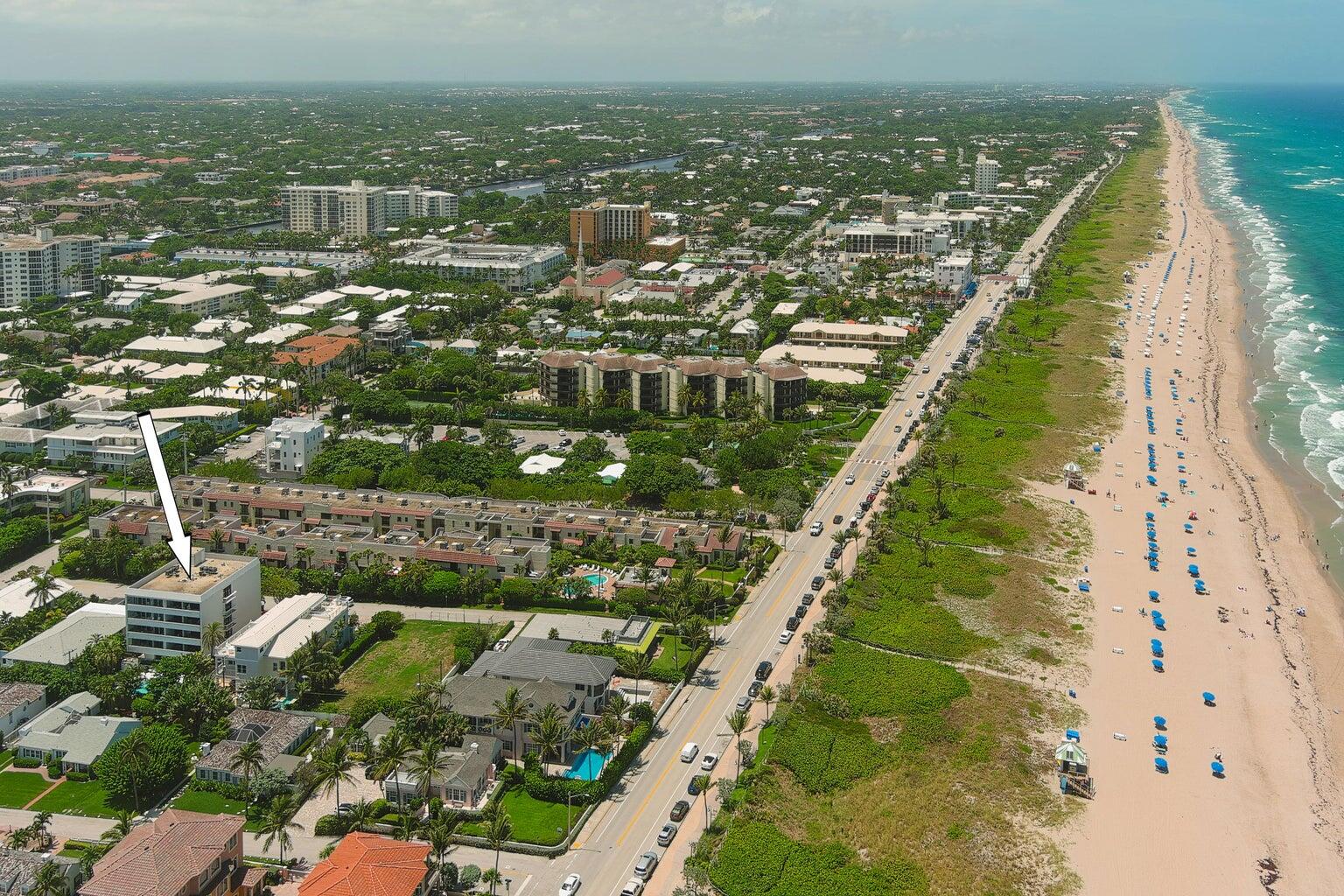 1112 Ocean Terrace, Unit 1B Delray Beach, FL 33483 - Photo 15 of 18 a view of a city