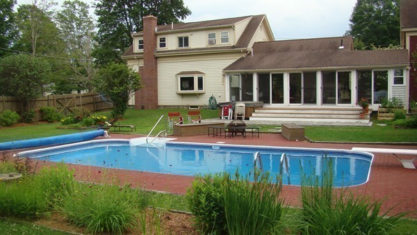 1 Maple Street Upton, MA 01568 - Photo 6 of 29 Gallery Image 6