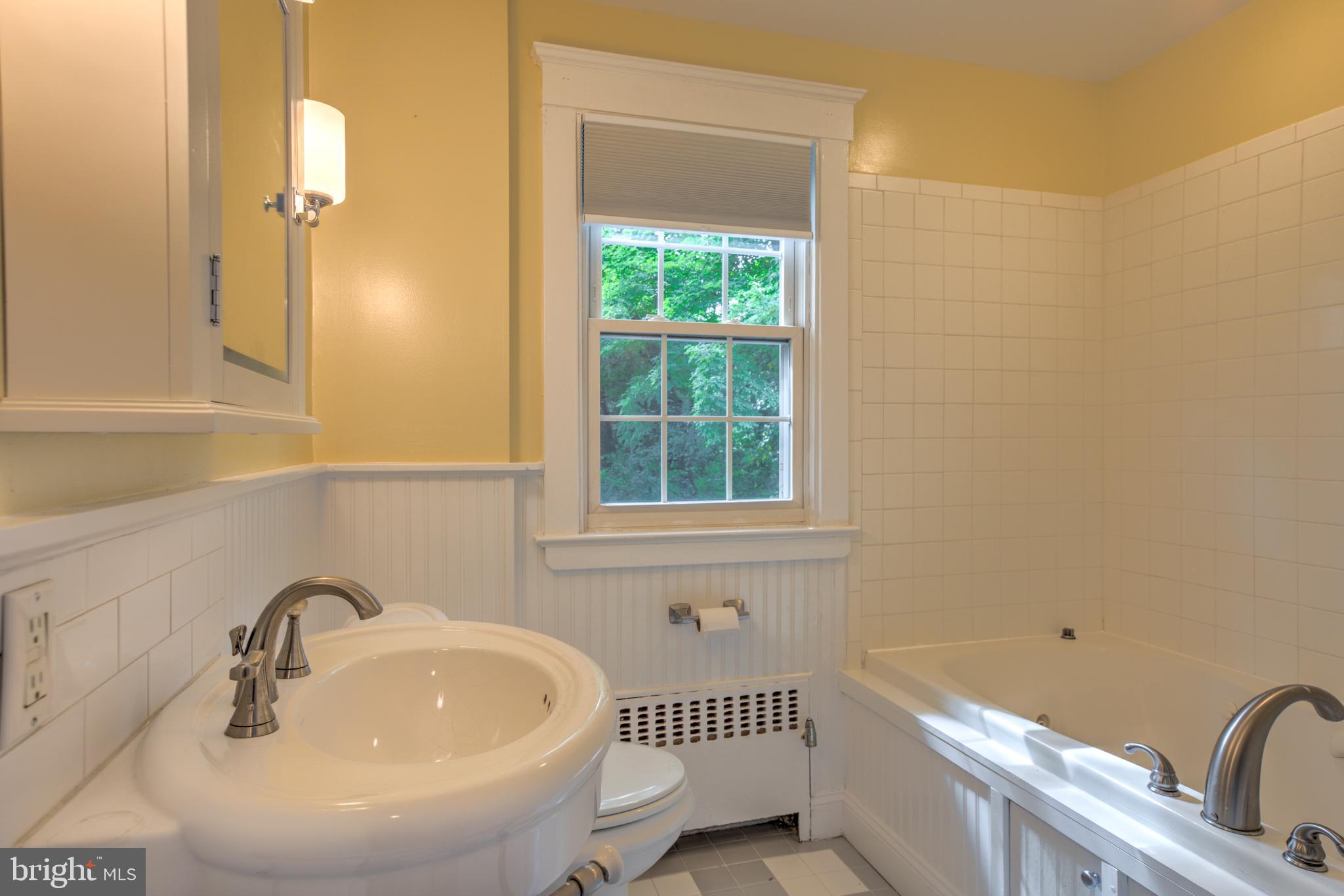 2 Brighton Road Ewing, NJ 08638 - Photo 21 of 29 Main hall bath with jetted tub