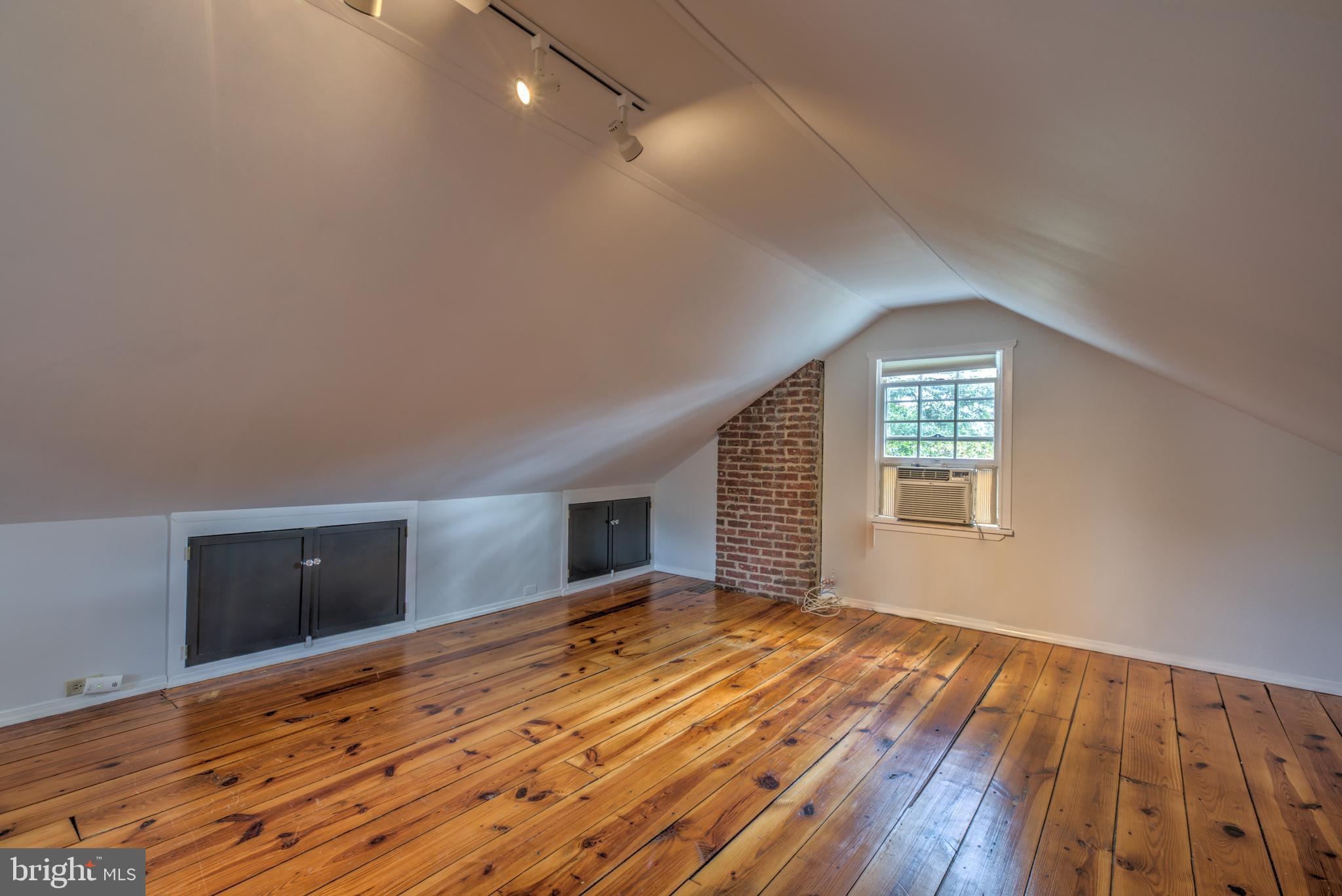2 Brighton Road Ewing, NJ 08638 - Photo 24 of 29 Finished 3rd floor
