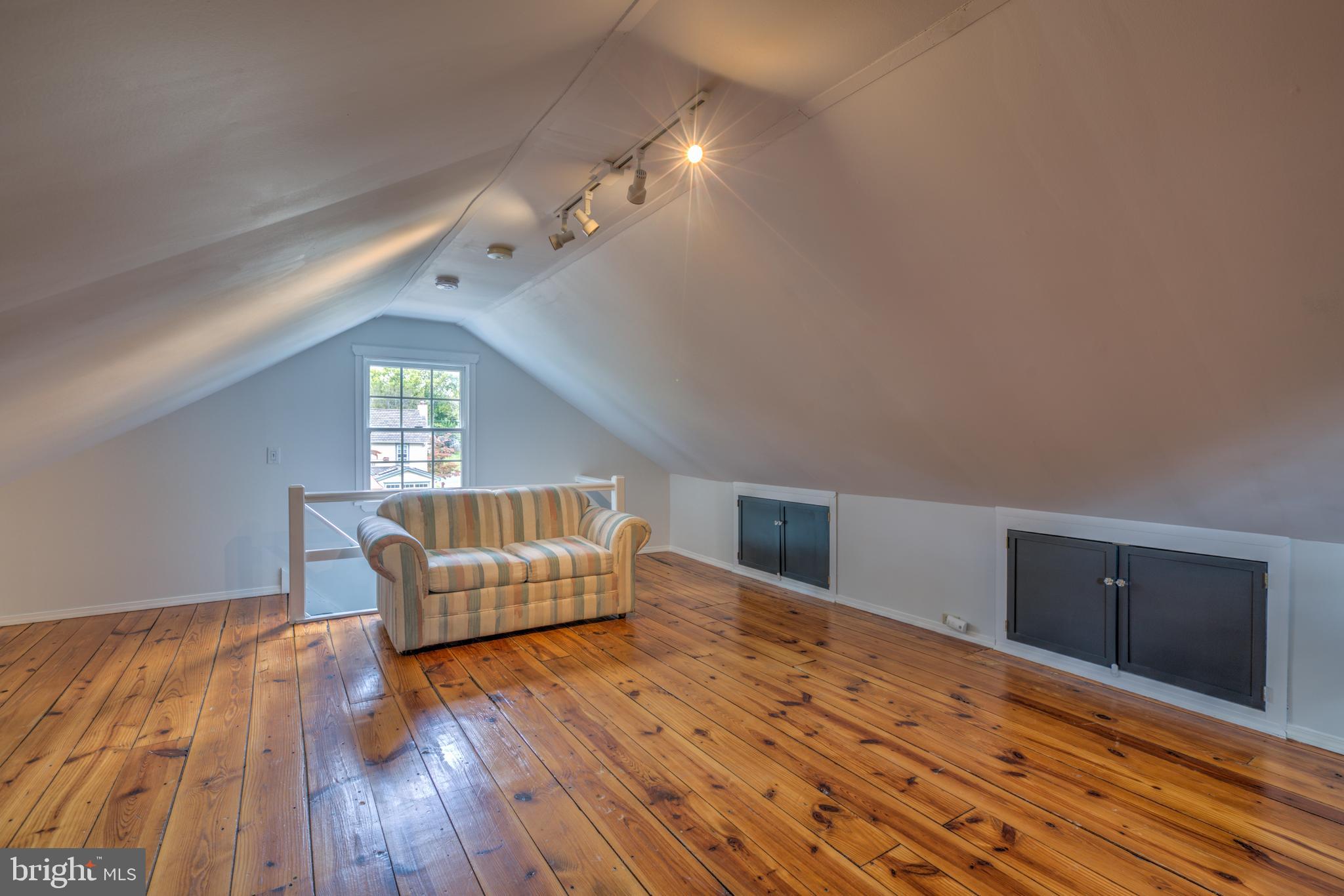 2 Brighton Road Ewing, NJ 08638 - Photo 25 of 29 Great additional living area