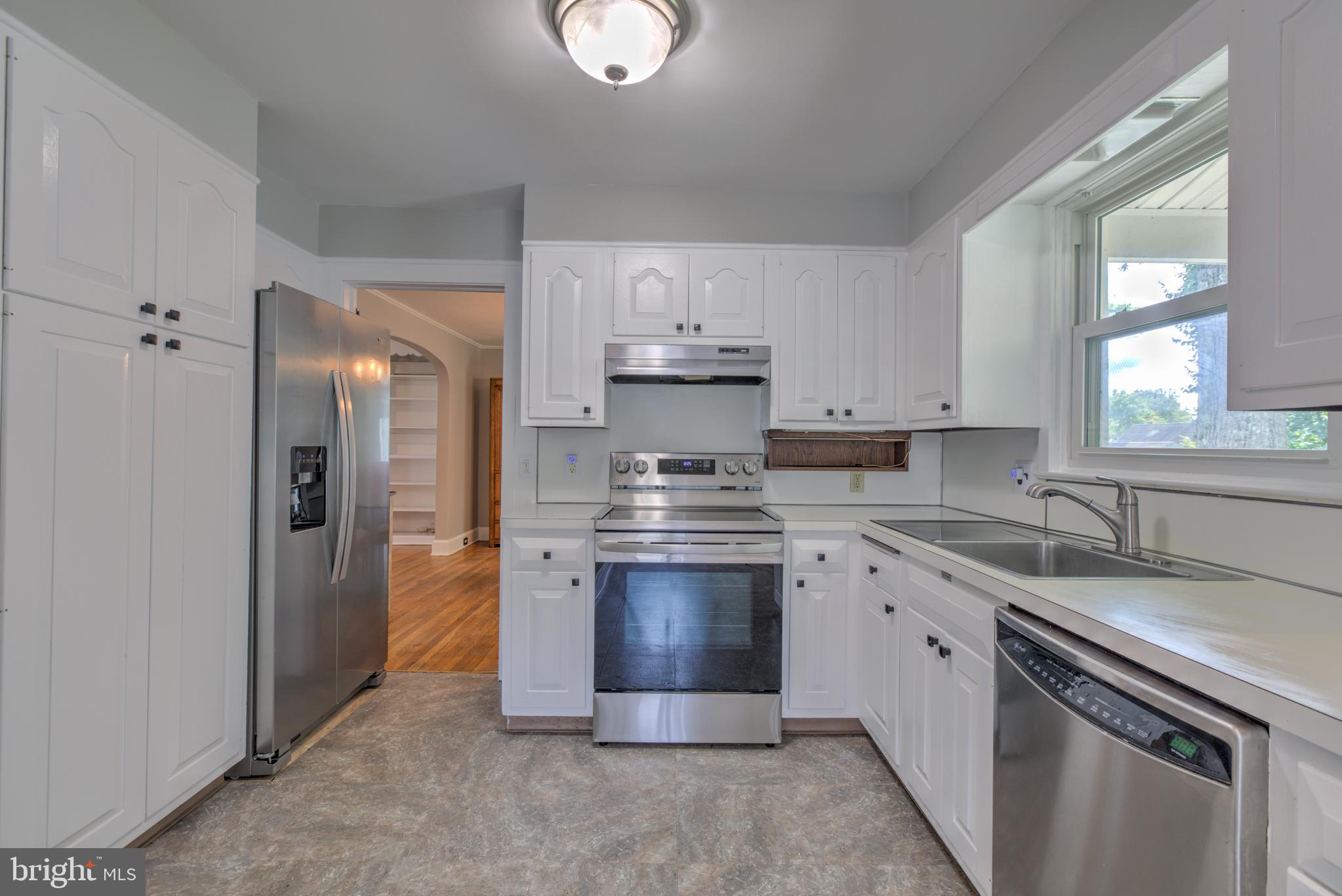 2 Brighton Road Ewing, NJ 08638 - Photo 9 of 29 Full stainless steel appliance package