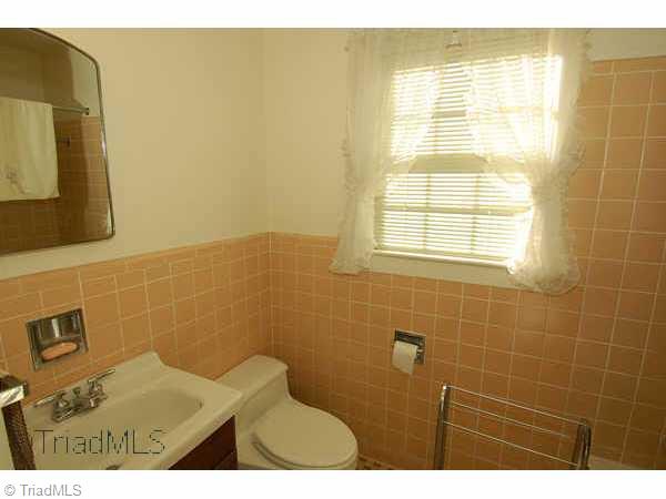 3922 Robinhood Road Winston-Salem, NC 27106 - Photo 6 of 9 Other.