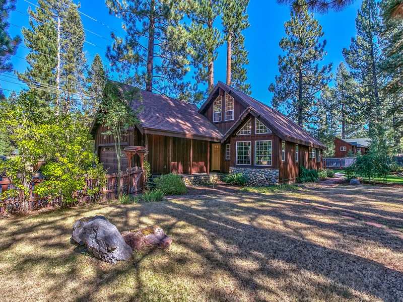 10487 Red Fir Road Truckee, CA 96161 - Photo 5 of 14 Gallery Image 5