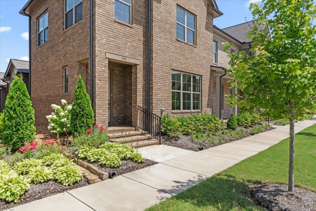 502 Armel Drive Collierville, TN 38017 - Photo 2 of 39