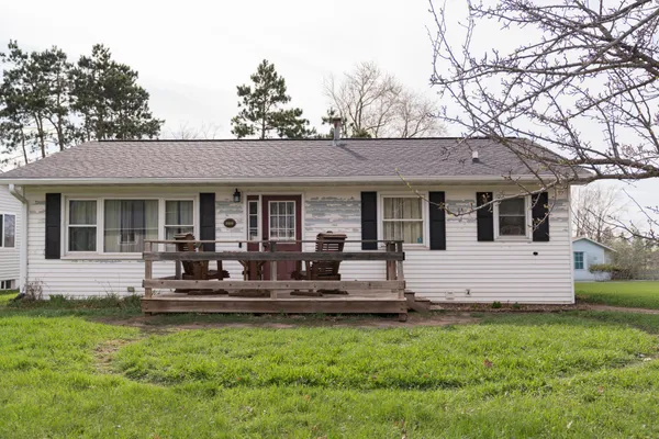 $173,500 | 515 South 5th Street, Strum, WI 54770