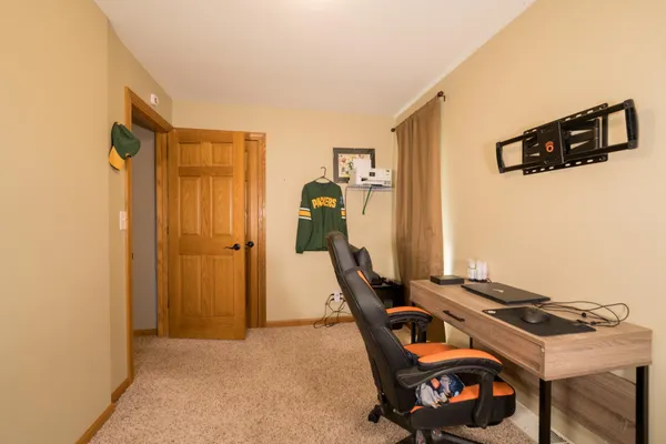 $173,500 | 515 South 5th Street, Strum, WI 54770