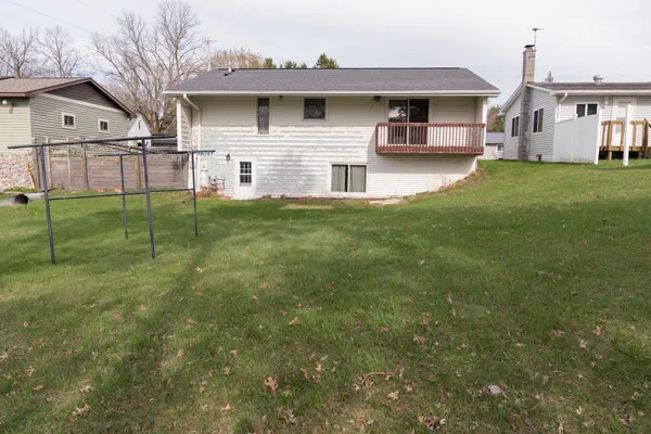 $173,500 | 515 South 5th Street, Strum, WI 54770