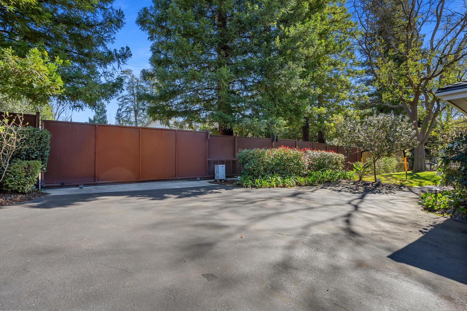 1987 Maple Glen Road Sacramento, CA 95864 - Photo 78 of 85