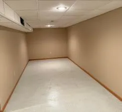 $269,000 | 303 East Lafayette Street, Mankato, MN 56001