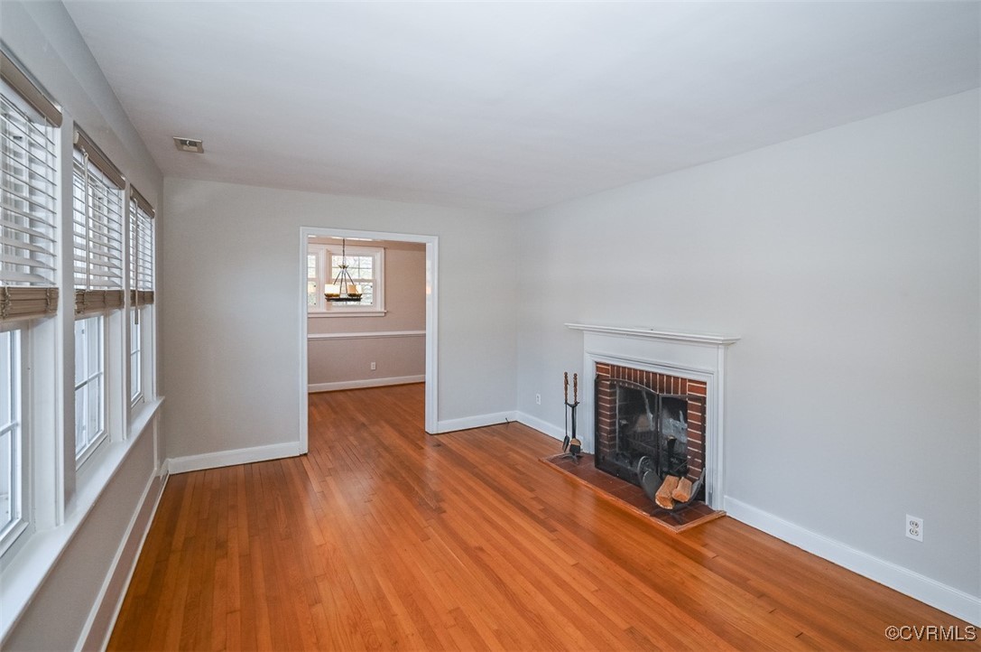 1305 Rosecroft Road Henrico, VA 23229 - Photo 9 of 42 Living room.