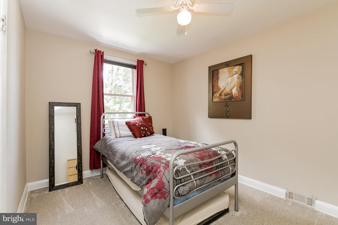 2912 Emerald Road Baltimore, MD 21234 - Photo 24 of 30 bedroom