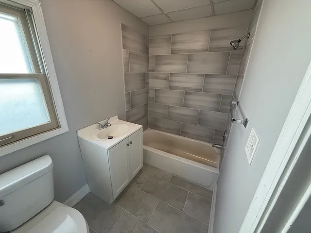 $162,000 | 17 West 30th Place, Steger, IL 60475