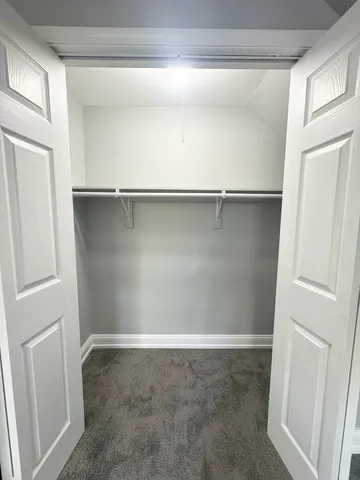 $162,000 | 17 West 30th Place, Steger, IL 60475