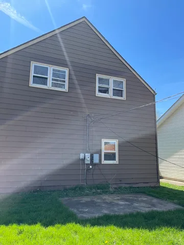 $162,000 | 17 West 30th Place, Steger, IL 60475