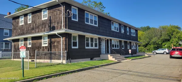 $2,300 | 358 Raritan Street, Unit B, South Amboy, NJ 08879