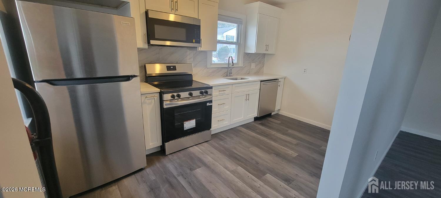 358 Raritan Street, Unit B South Amboy, NJ 08879 - Photo 2 of 9 358 rar kit