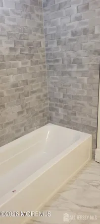 $2,300 | 358 Raritan Street, Unit B, South Amboy, NJ 08879