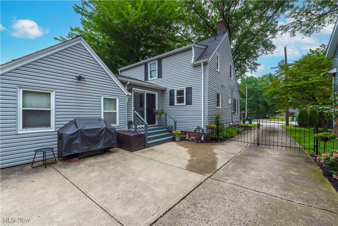 456 Clague Road Bay Village, OH 44140 - Photo 25 of 28