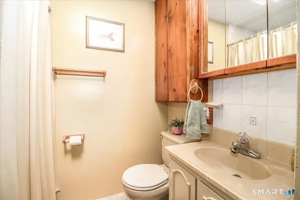 $535,000 | 133 Marlborough Terrace, Fairfield, CT 06825