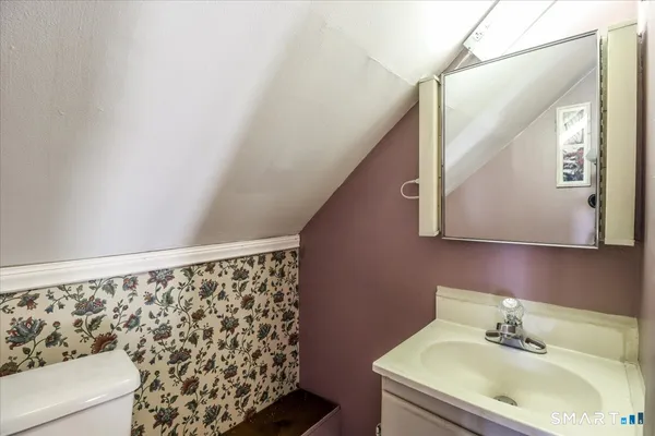 $535,000 | 133 Marlborough Terrace, Fairfield, CT 06825