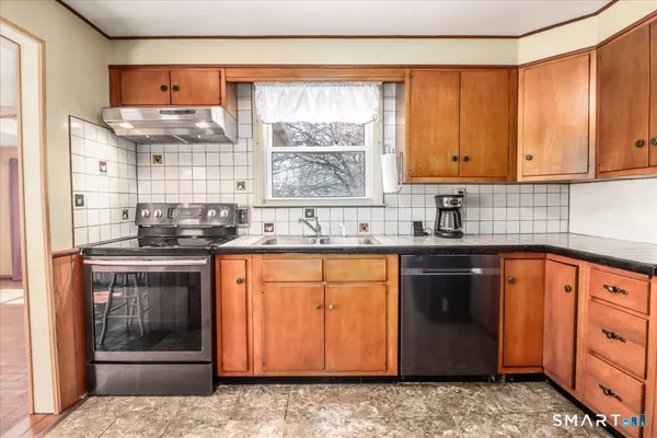 $535,000 | 133 Marlborough Terrace, Fairfield, CT 06825