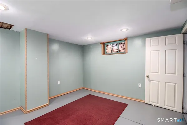 $535,000 | 133 Marlborough Terrace, Fairfield, CT 06825