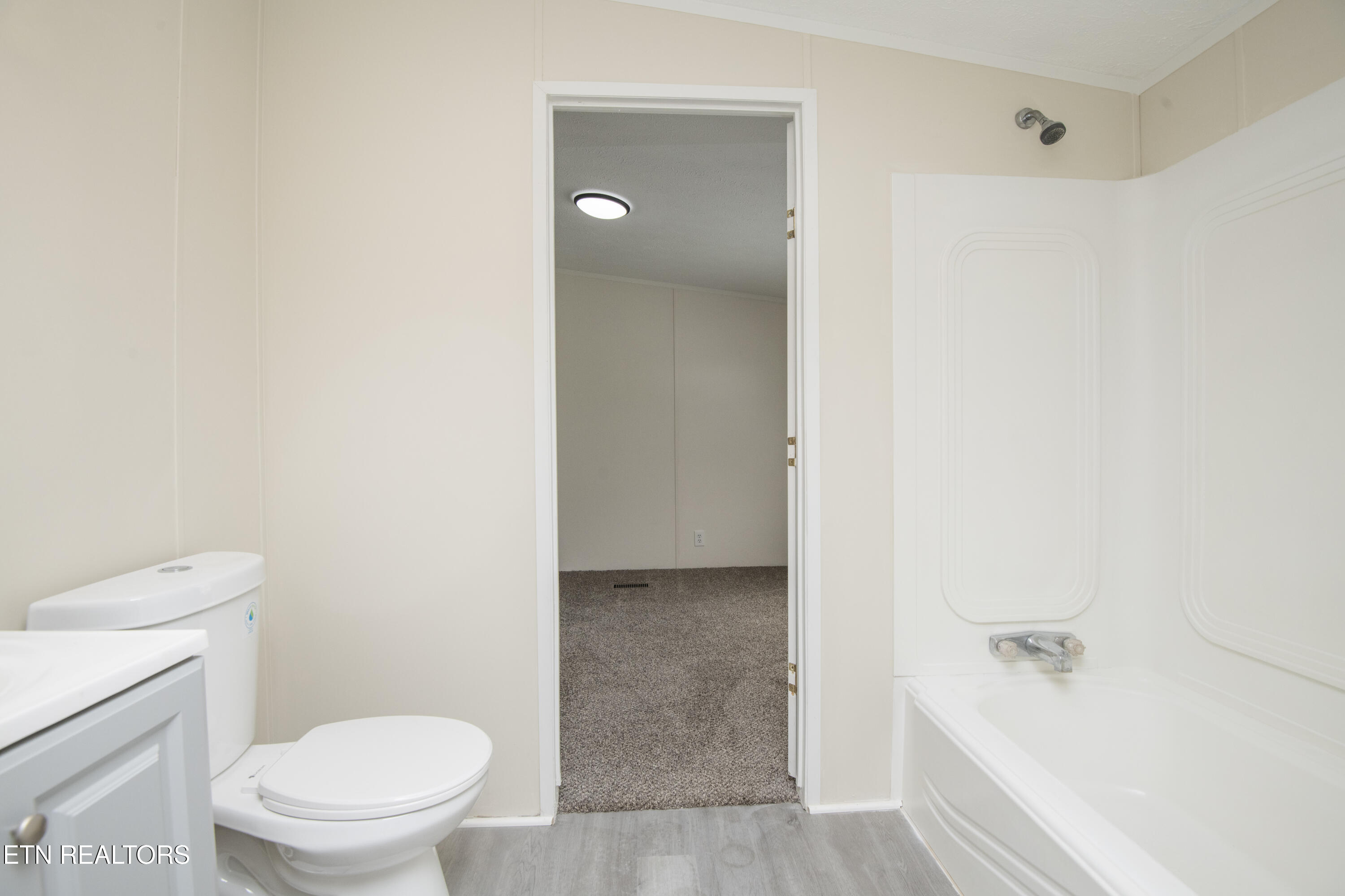 1587 Lower Caney Valley Road Tazewell, TN 37879 - Photo 17 of 42 third bath 1`