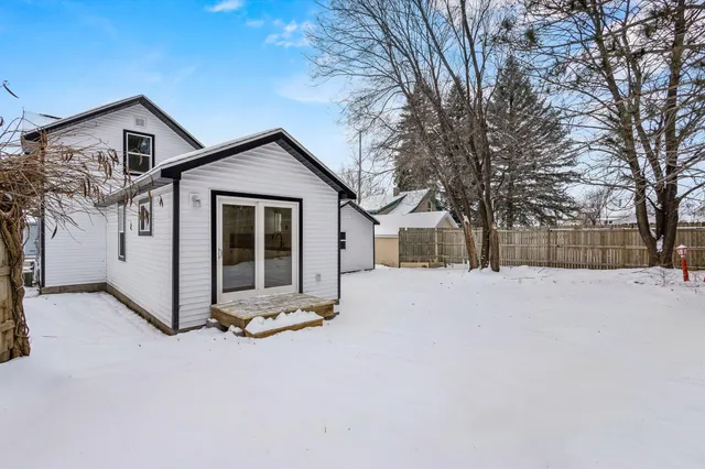 $245,000 | 317 East Richmond Street, Shawano, WI 54166