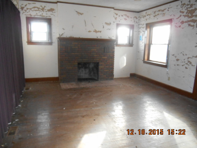 1437 East 22nd Road Streator, IL 61364 - Photo 3 of 11