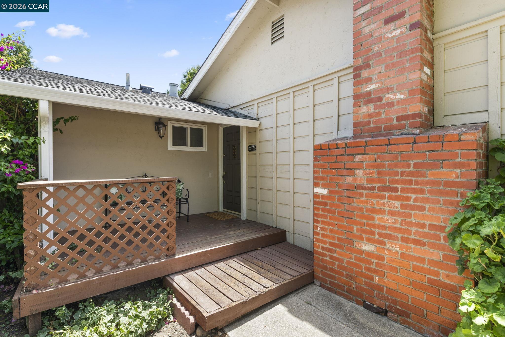 2674 East Olivera Road Concord, CA 94519 - Photo 5 of 44