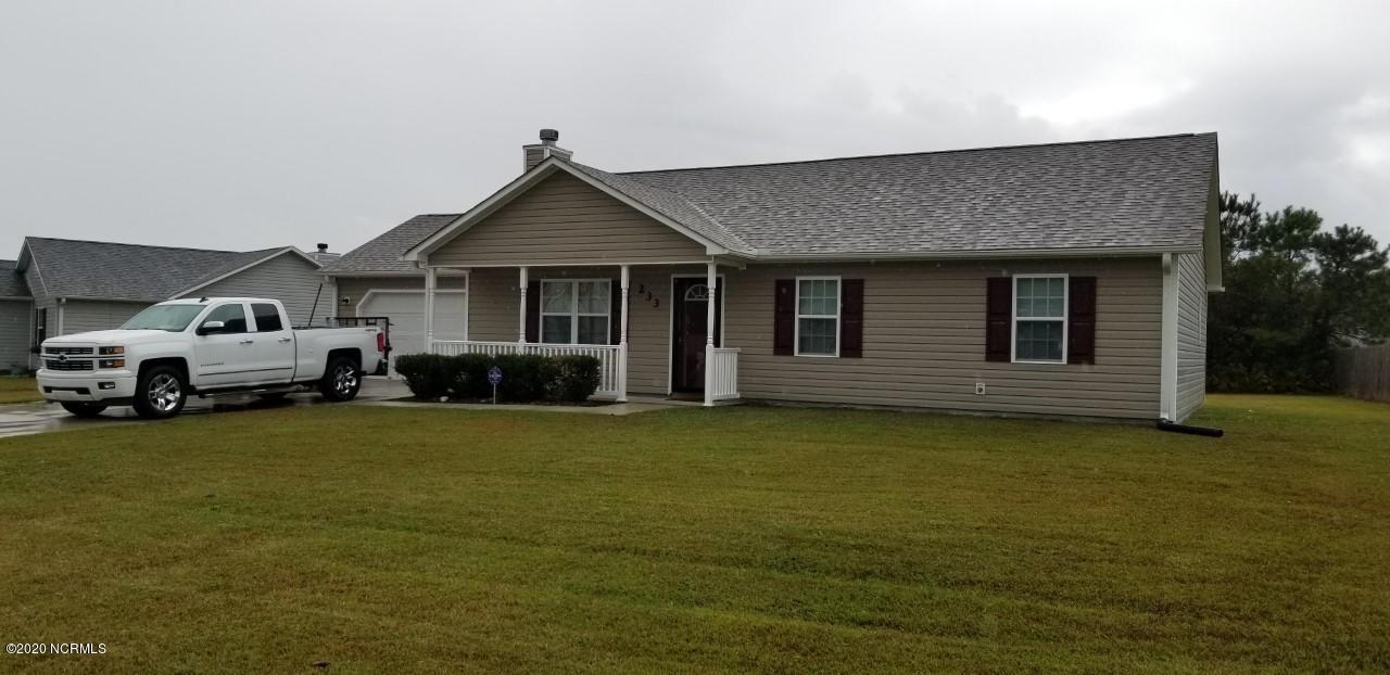 233 Loren Road Hubert, NC 28539 - Photo 2 of 21 loren 3
