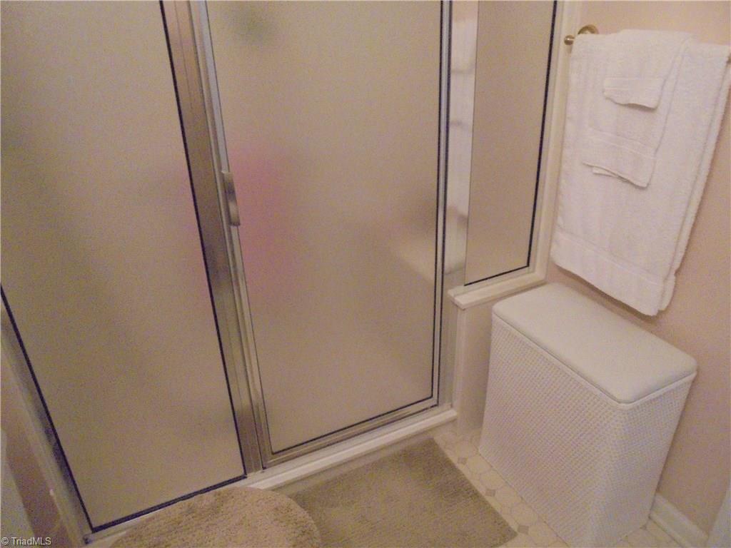 3174 Windchase Court High Point, NC 27265 - Photo 16 of 23 Gallery Image 16