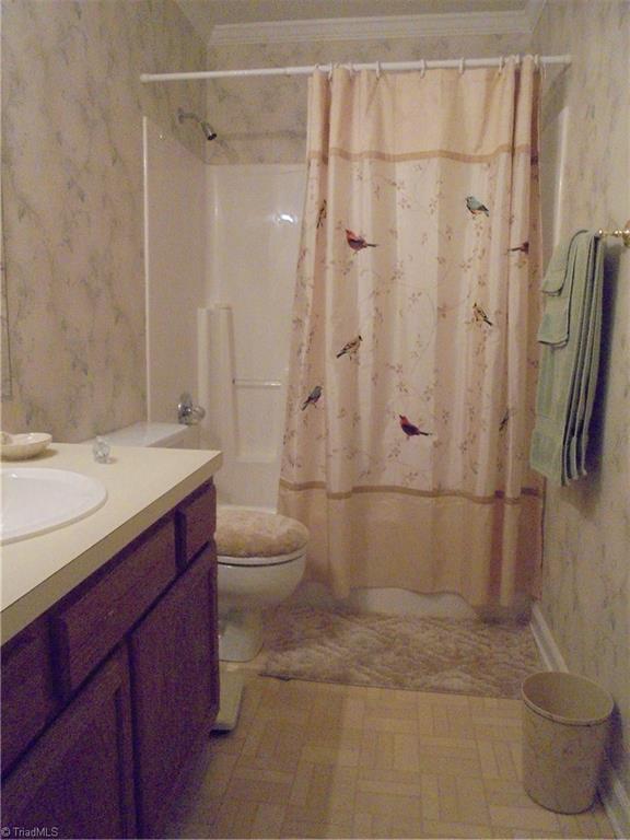 3174 Windchase Court High Point, NC 27265 - Photo 20 of 23 Gallery Image 20