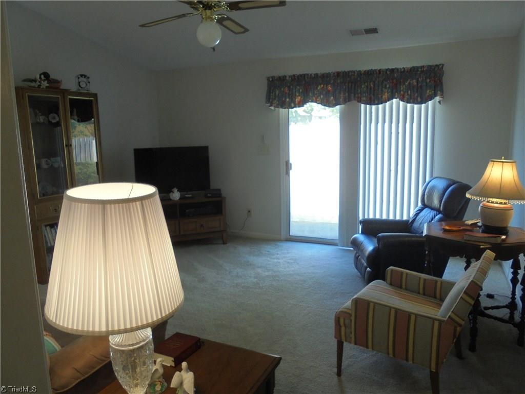 3174 Windchase Court High Point, NC 27265 - Photo 5 of 23 Gallery Image 5