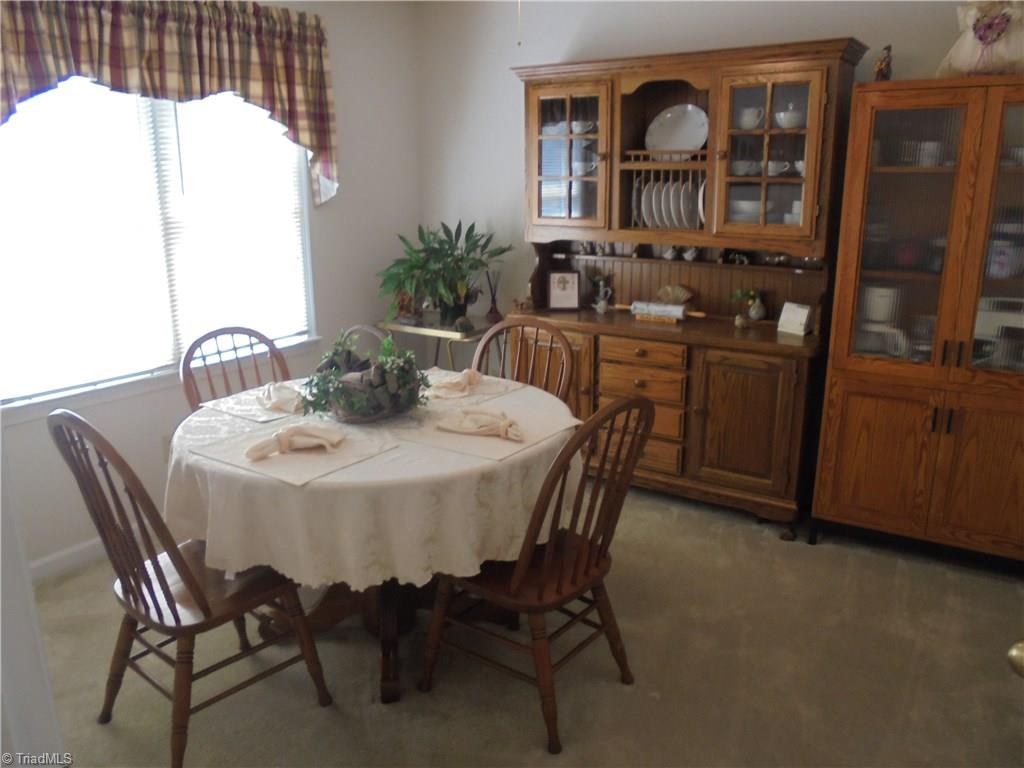 3174 Windchase Court High Point, NC 27265 - Photo 7 of 23 Gallery Image 7