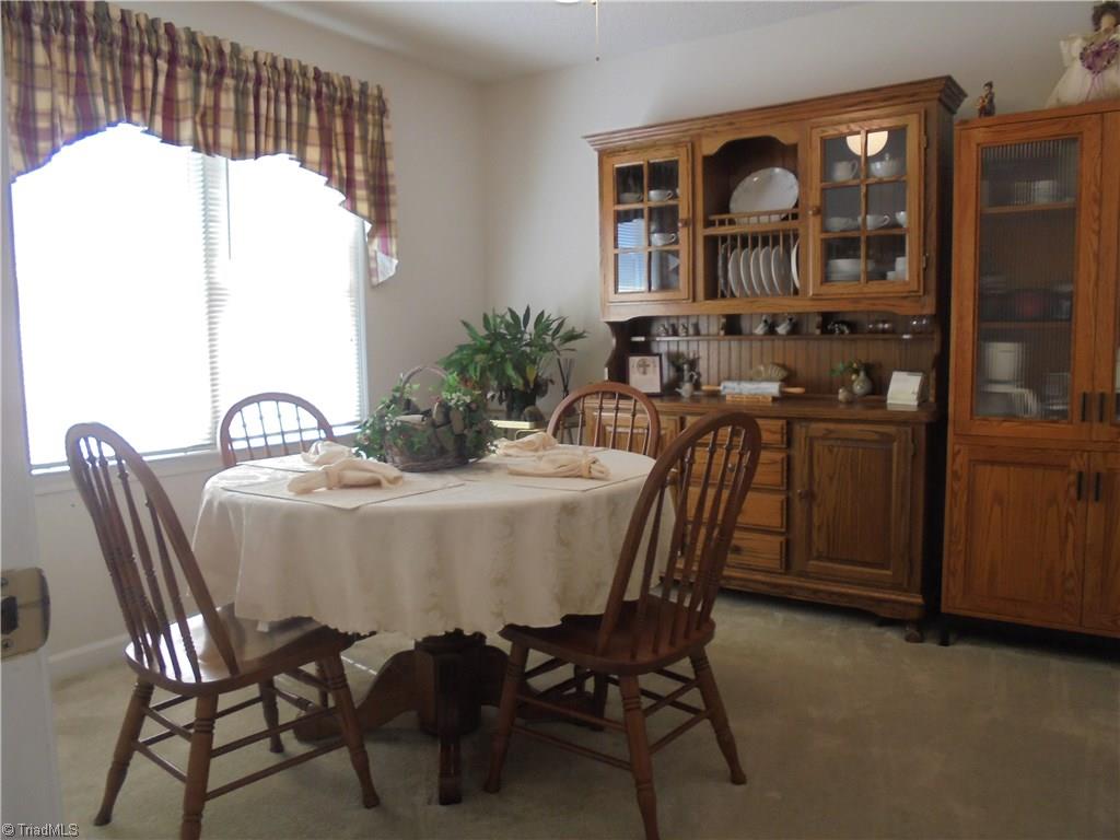 3174 Windchase Court High Point, NC 27265 - Photo 8 of 23 Gallery Image 8