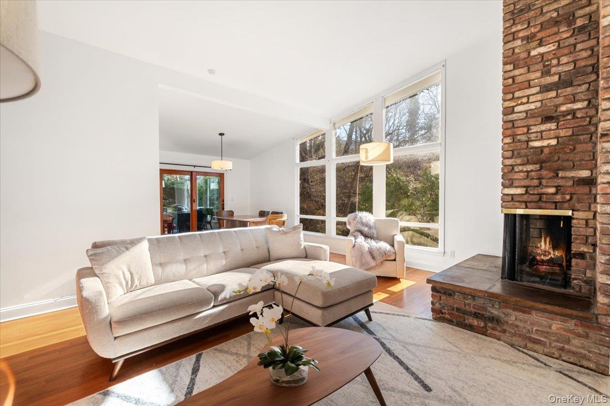 6 A Dickel Road Scarsdale, NY 10583 - Photo 7 of 31