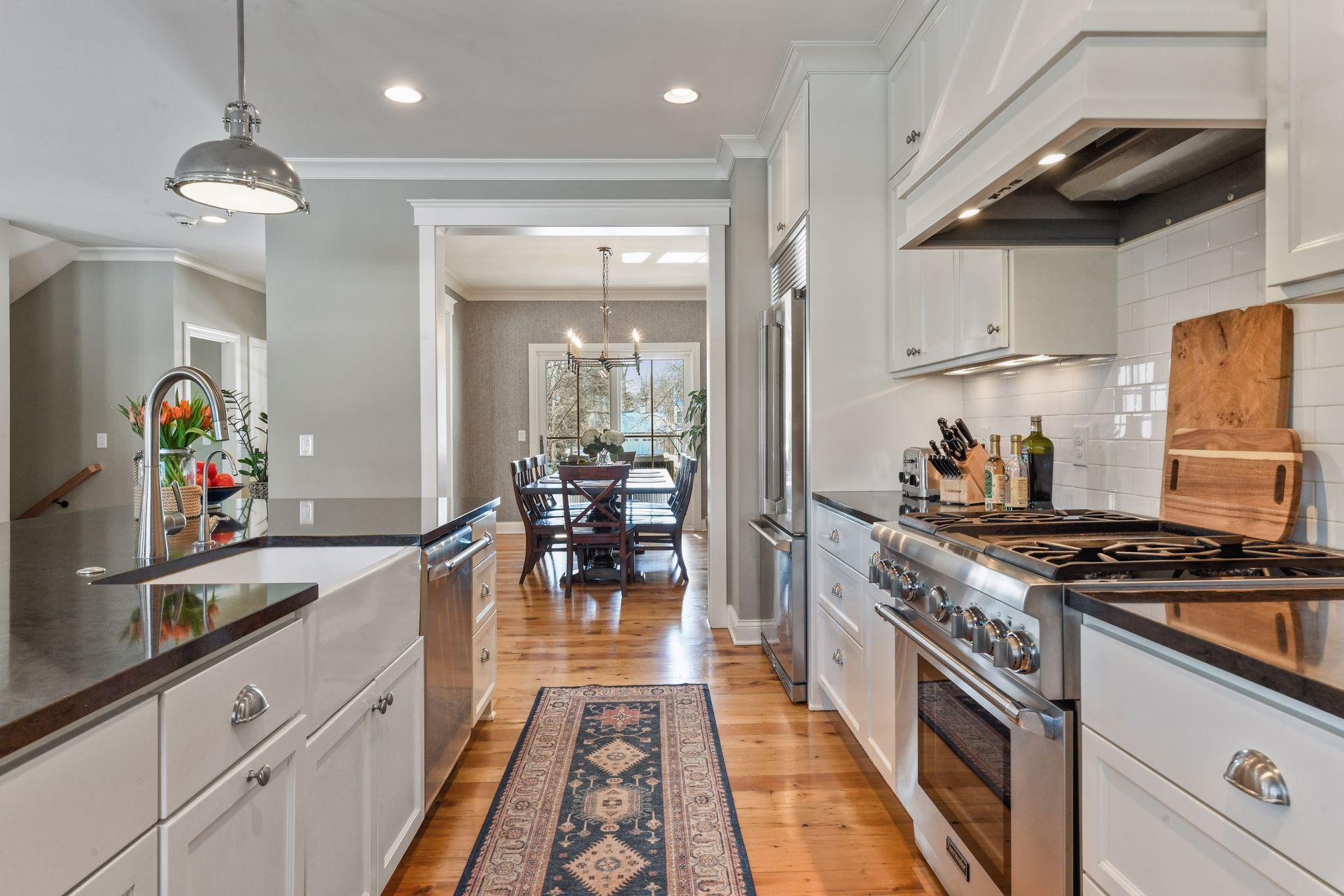 20330 Western Road Deephaven, MN 55331 - Photo 11 of 35