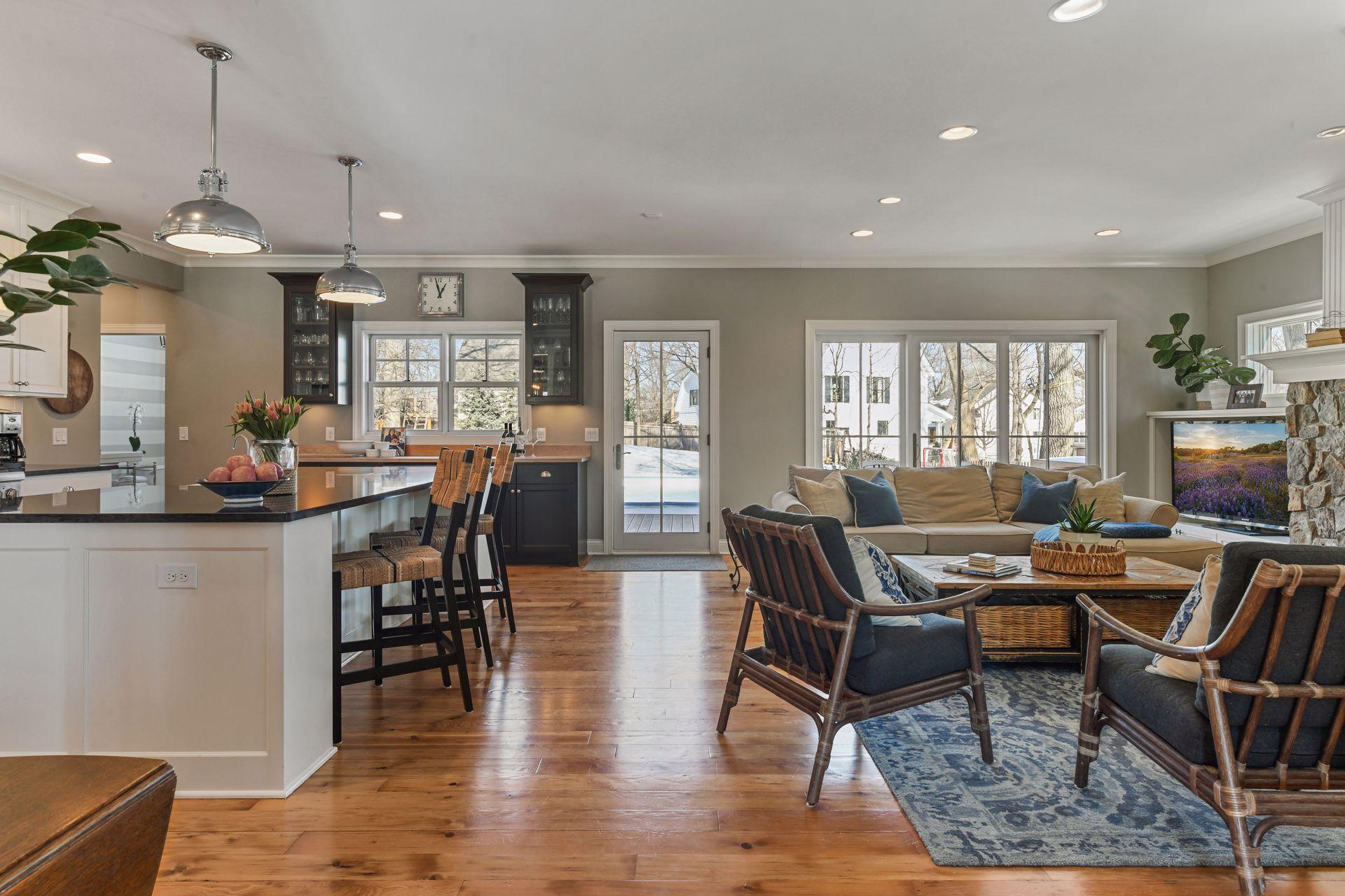 20330 Western Road Deephaven, MN 55331 - Photo 5 of 35