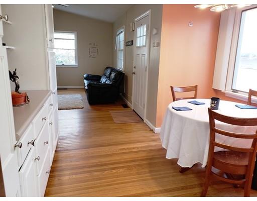 25 Larch Road Georgetown, MA 01833 - Photo 3 of 28 Gallery Image 3