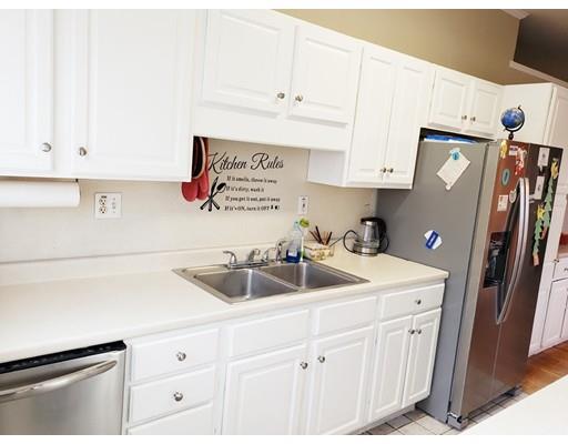 25 Larch Road Georgetown, MA 01833 - Photo 5 of 28 Gallery Image 5