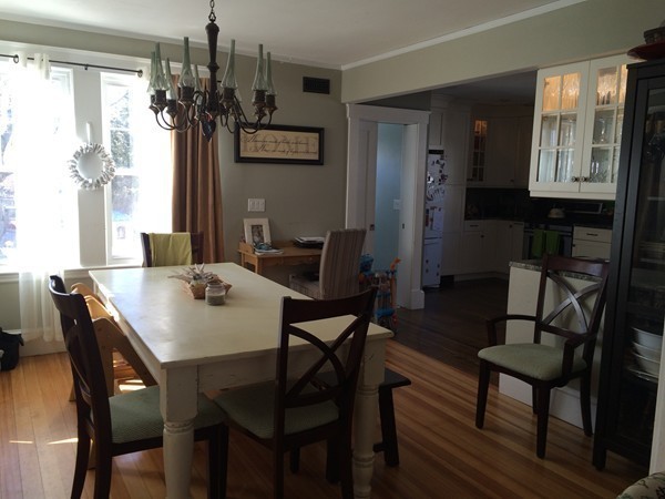25 Hobomack Road Quincy, MA 02169 - Photo 4 of 16 Gallery Image 4