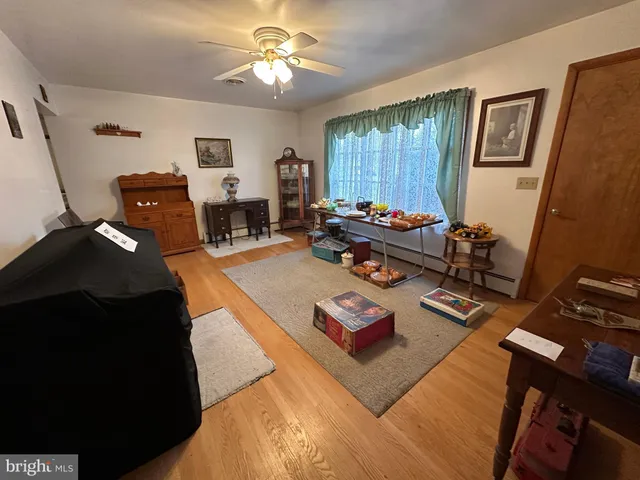 a view of a workspace with furniture