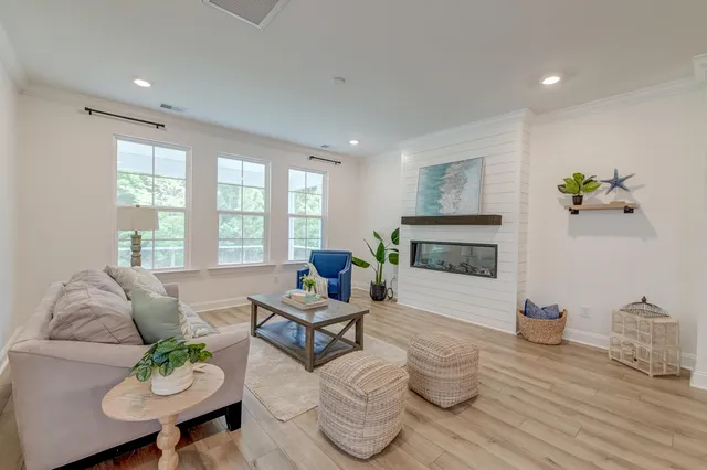 $510,000 | 802 South Pointe Boulevard, Summerville, SC 29483