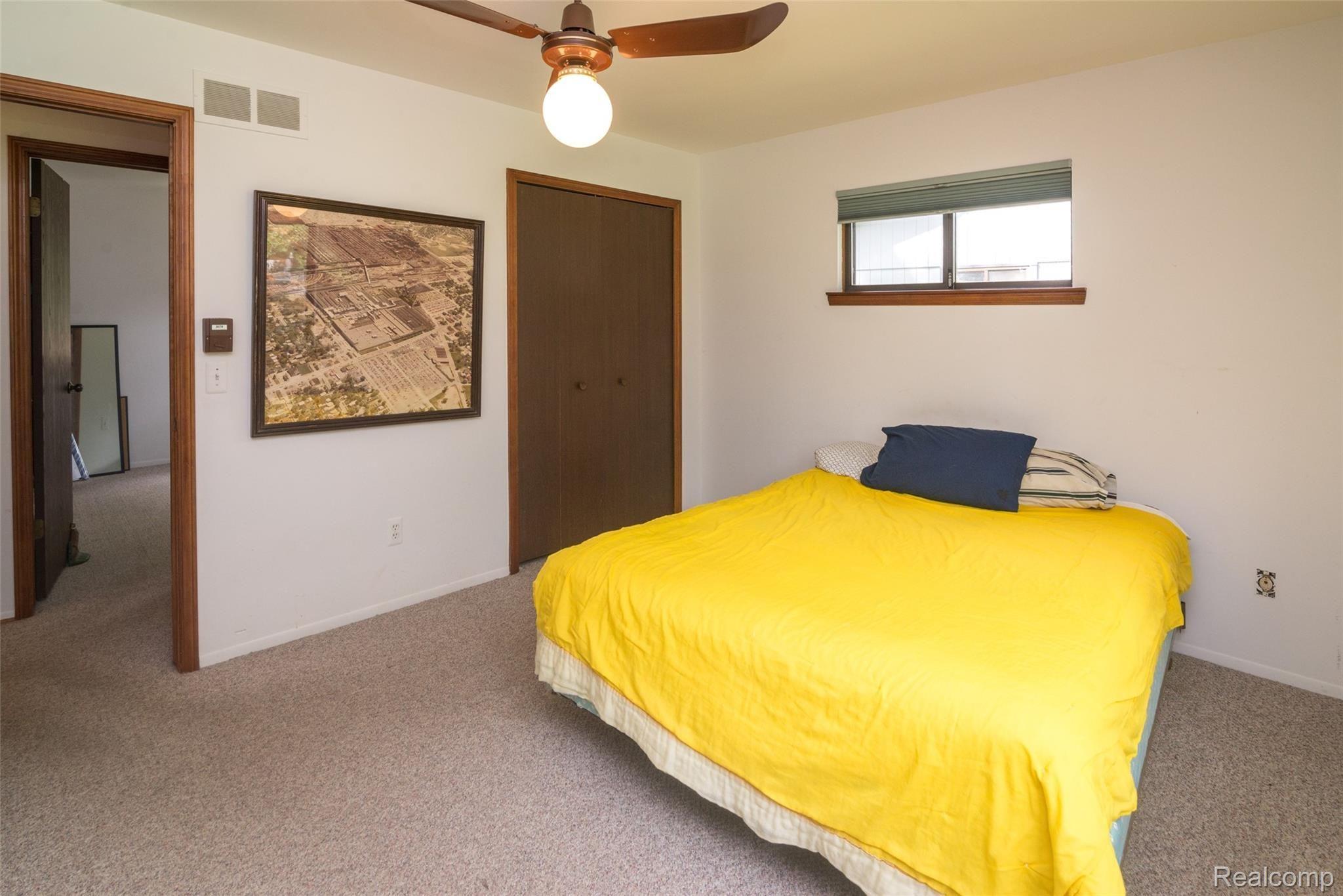 3250 Welch Road Walled Lake, MI 48390 - Photo 25 of 43 Master Bedroom
